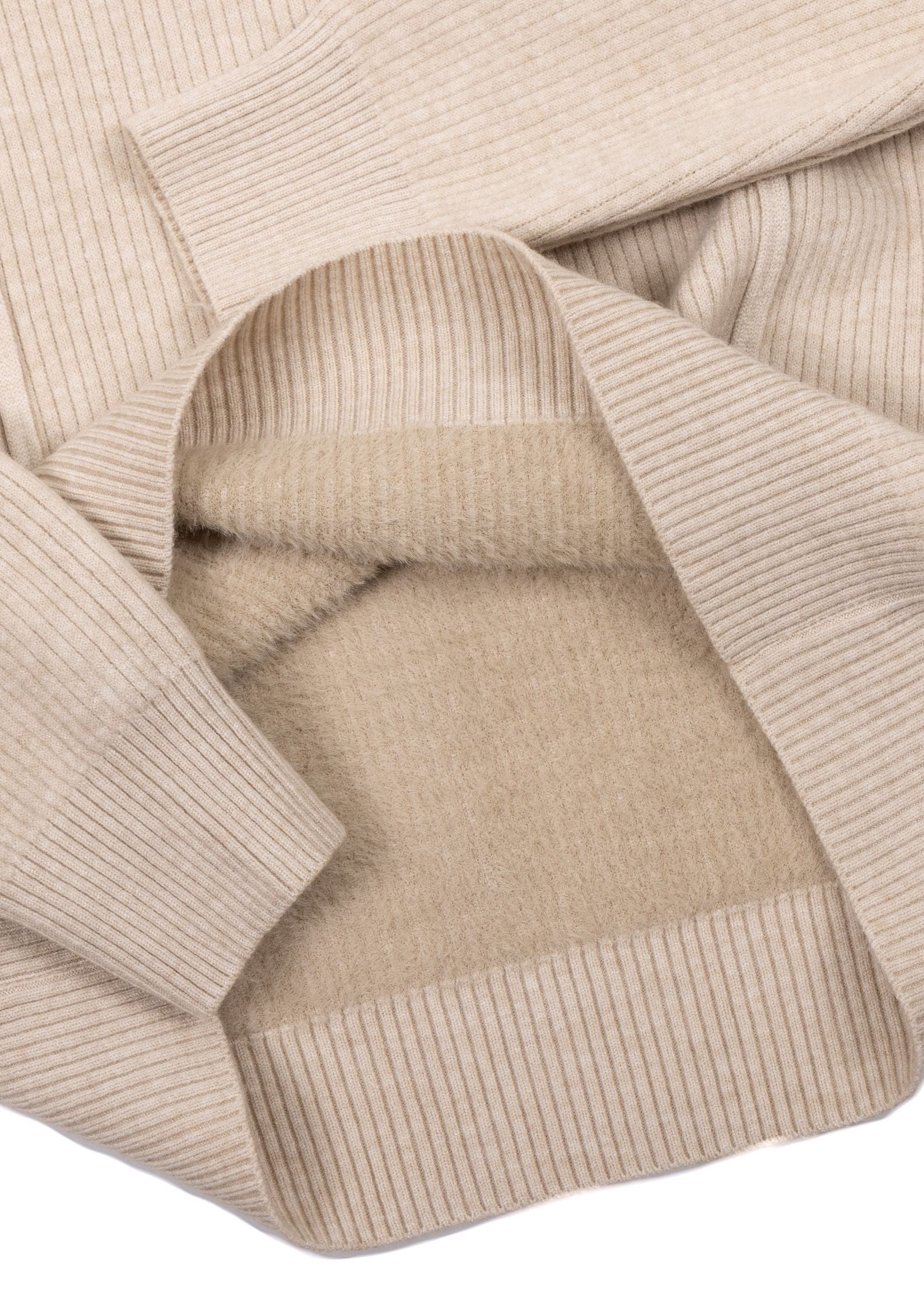 The Valmont Quarter Zip - Beige