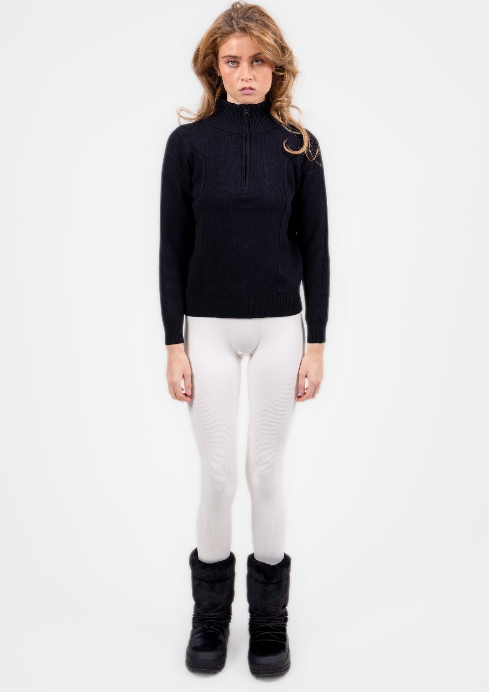 The Valmont Quarter Zip - Black